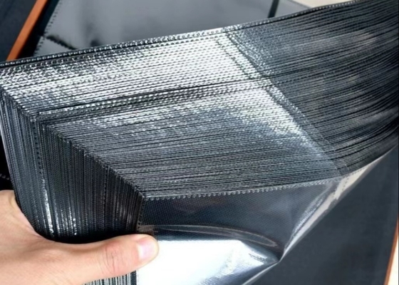 comprar Película laminada impermeável não tecida 100% PP e poliéster para inserções de álbum online manufacture