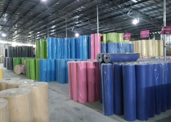 comprar 10-200GSM Tecidos não tecidos Spunbond Perfeitos para embalagens exteriores em várias cores online manufacture