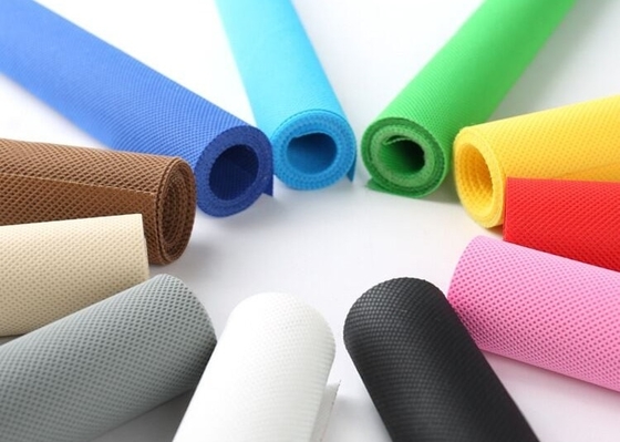 comprar As cortinas 1.6M PP Spunbond Nonwoven Fabric vestem - o rasgo resistente resistente online manufacture