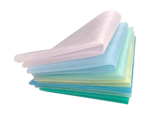 comprar Cor não tecida de Pantone das técnicas da tela 100% PP Spunbond do tecido 13Gsm SMS online manufacture